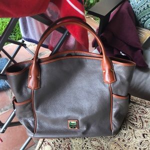 Dooney and bourke tote